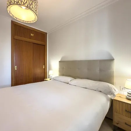 Hanami Casa Infanta Elena * Естепона