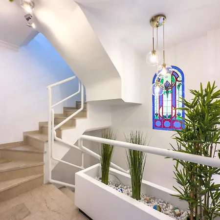 Hanami Casa Infanta Elena Естепона
