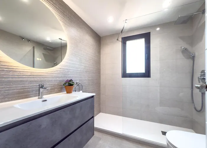 Hanami Casa Infanta Elena Estepona