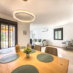 Apartmán Hanami Casa Infanta Elena *