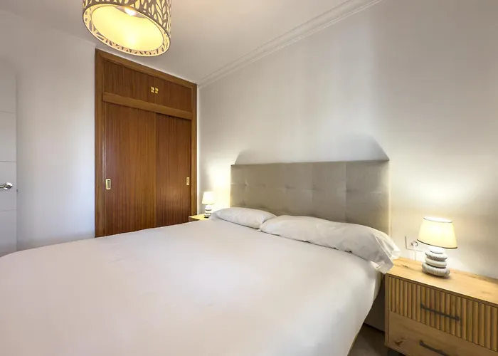 Hanami Casa Infanta Elena * Estepona