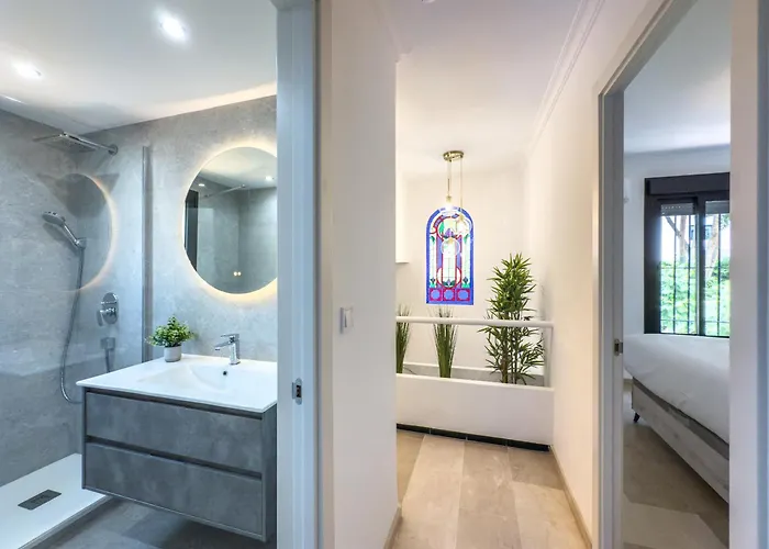 Hanami Casa Infanta Elena * Estepona