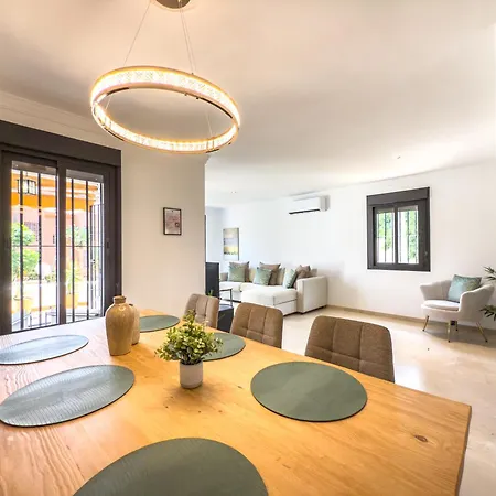 Апартаменты Hanami Casa Infanta Elena *