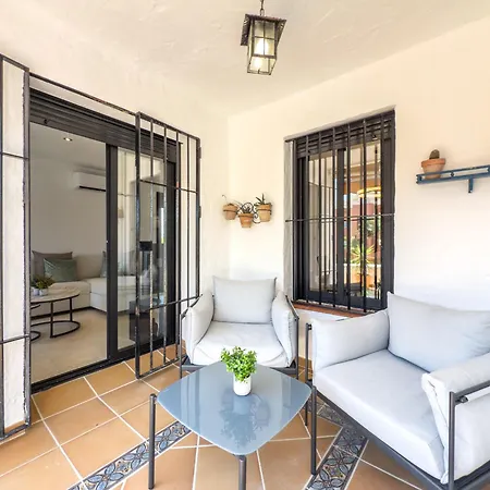 Hanami Casa Infanta Elena Апартаменты *