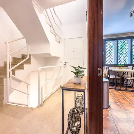 Hanami Casa Infanta Elena Estepona